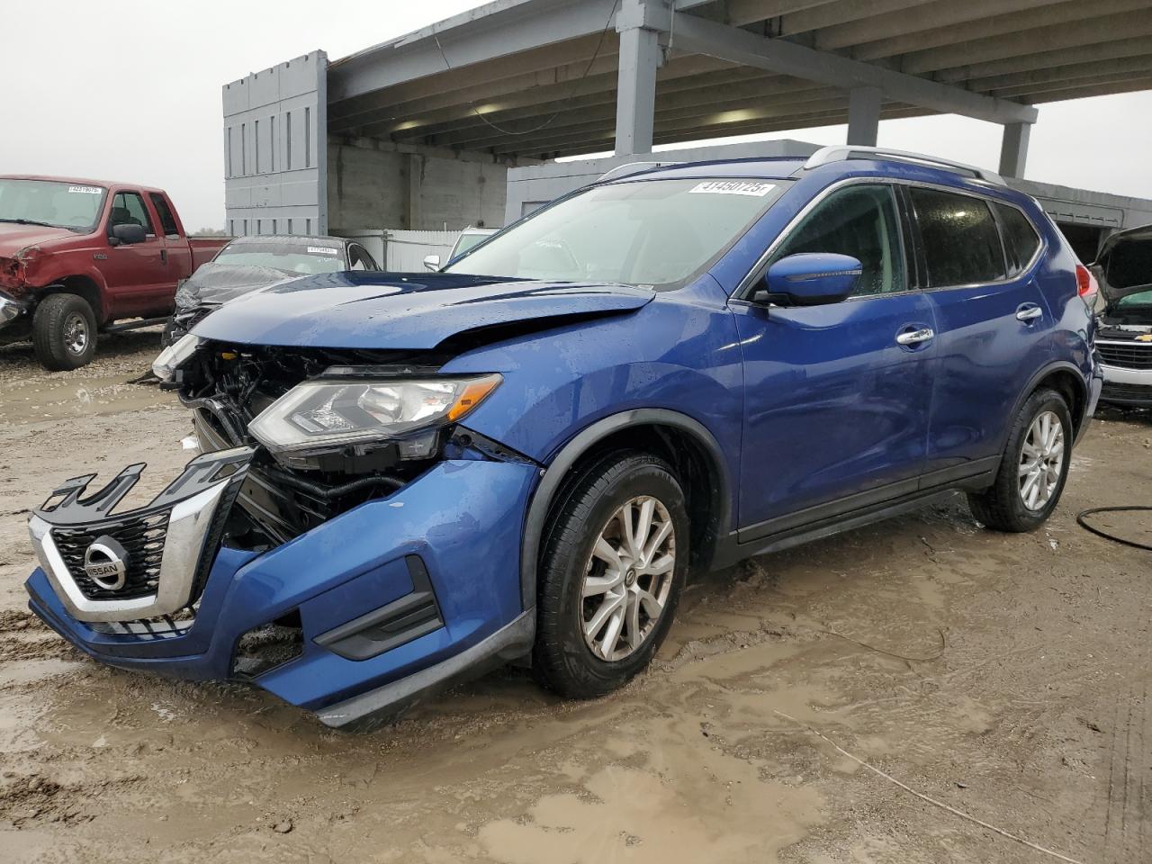 2017 Nissan Rogue - Image 1