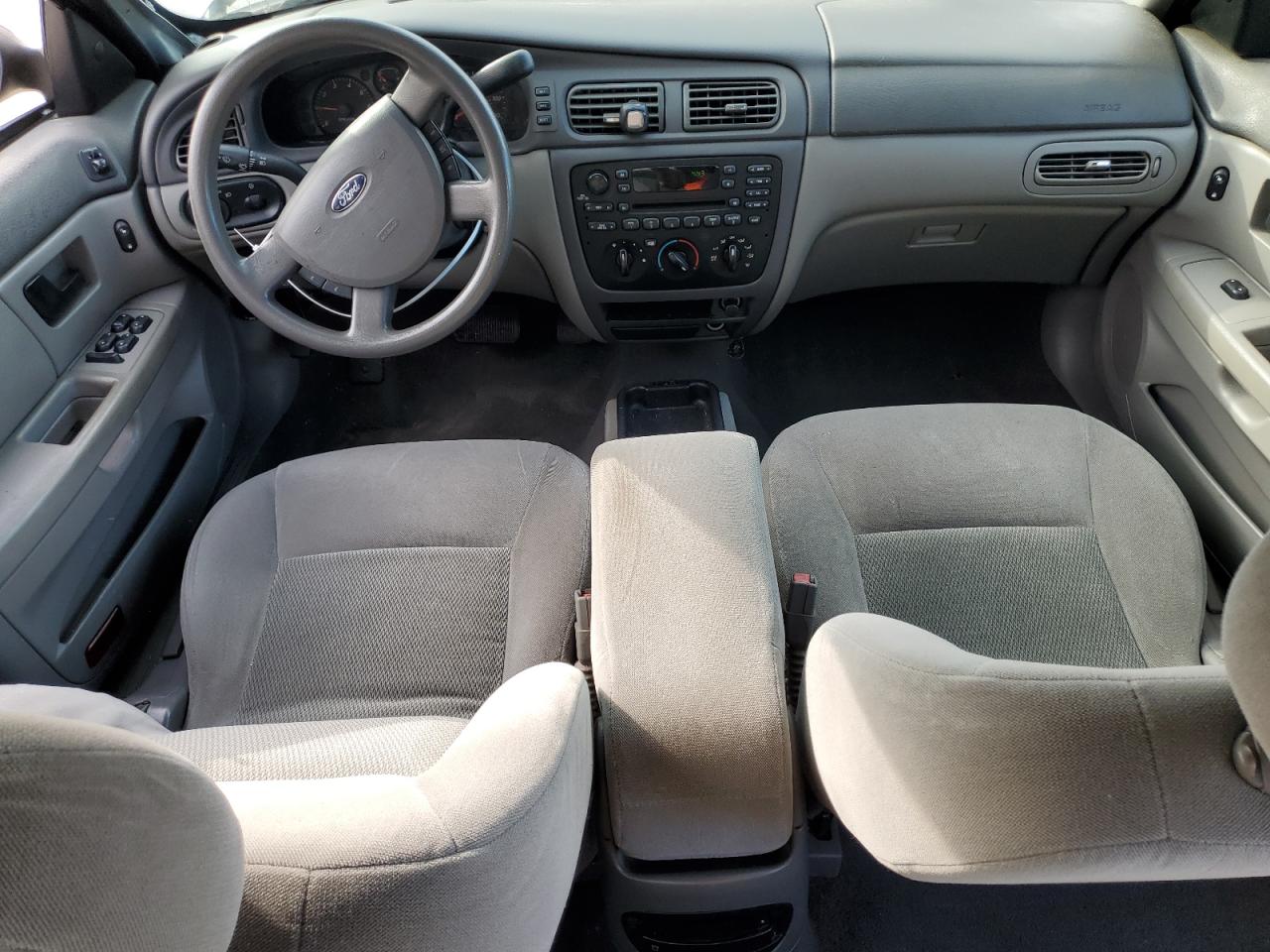 2006 Ford Taurus - Image 8