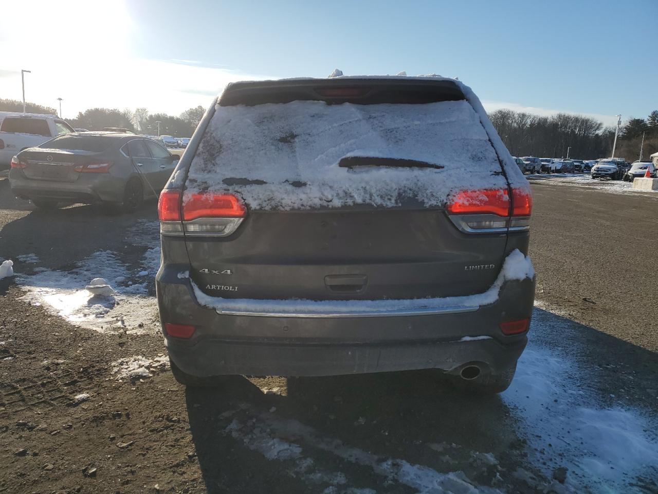 2017 Jeep Grand Cherokee - Image 6