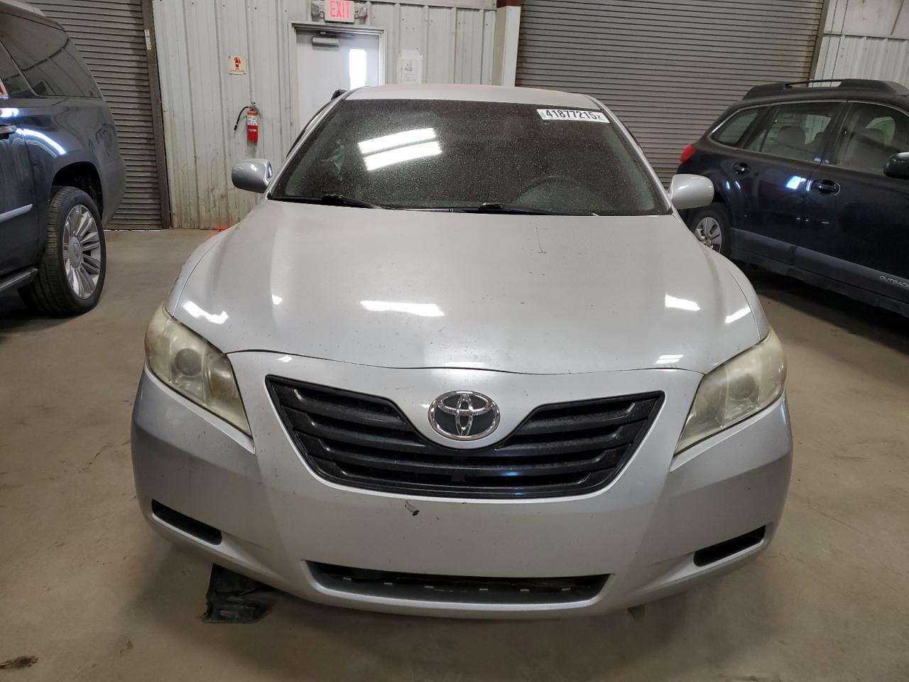 2009 Toyota Camry - Image 5