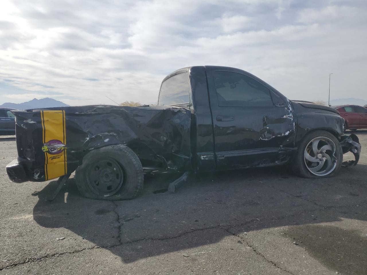 2005 Dodge RAM - Image 3