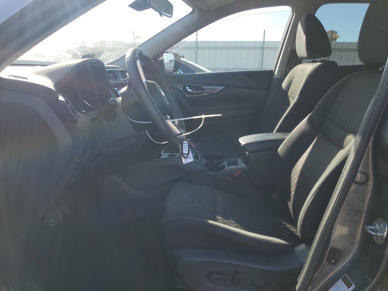 2020 Nissan Rogue - Image 7