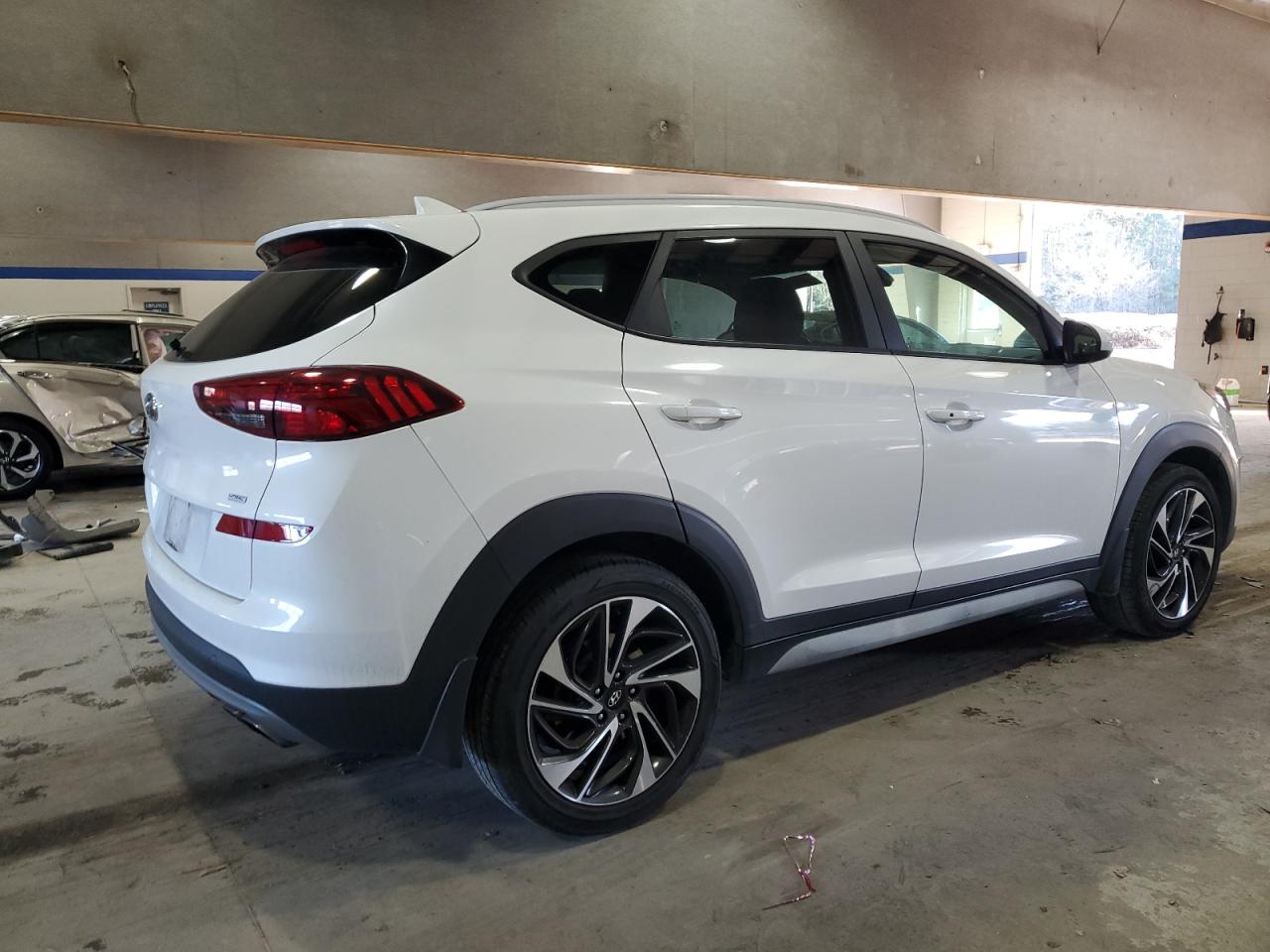 2020 Hyundai Tucson - Image 3