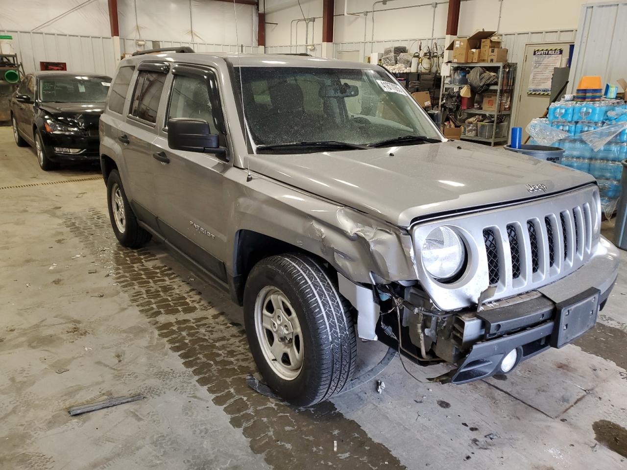 2016 Jeep Liberty (Patriot) - Image 4