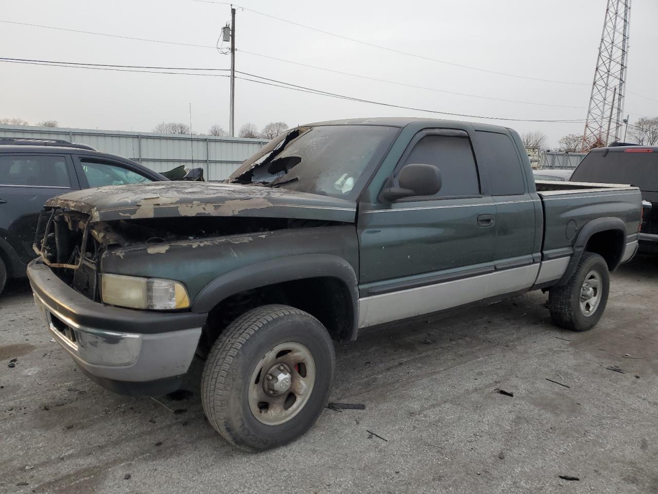 1999 Dodge RAM - Image 1