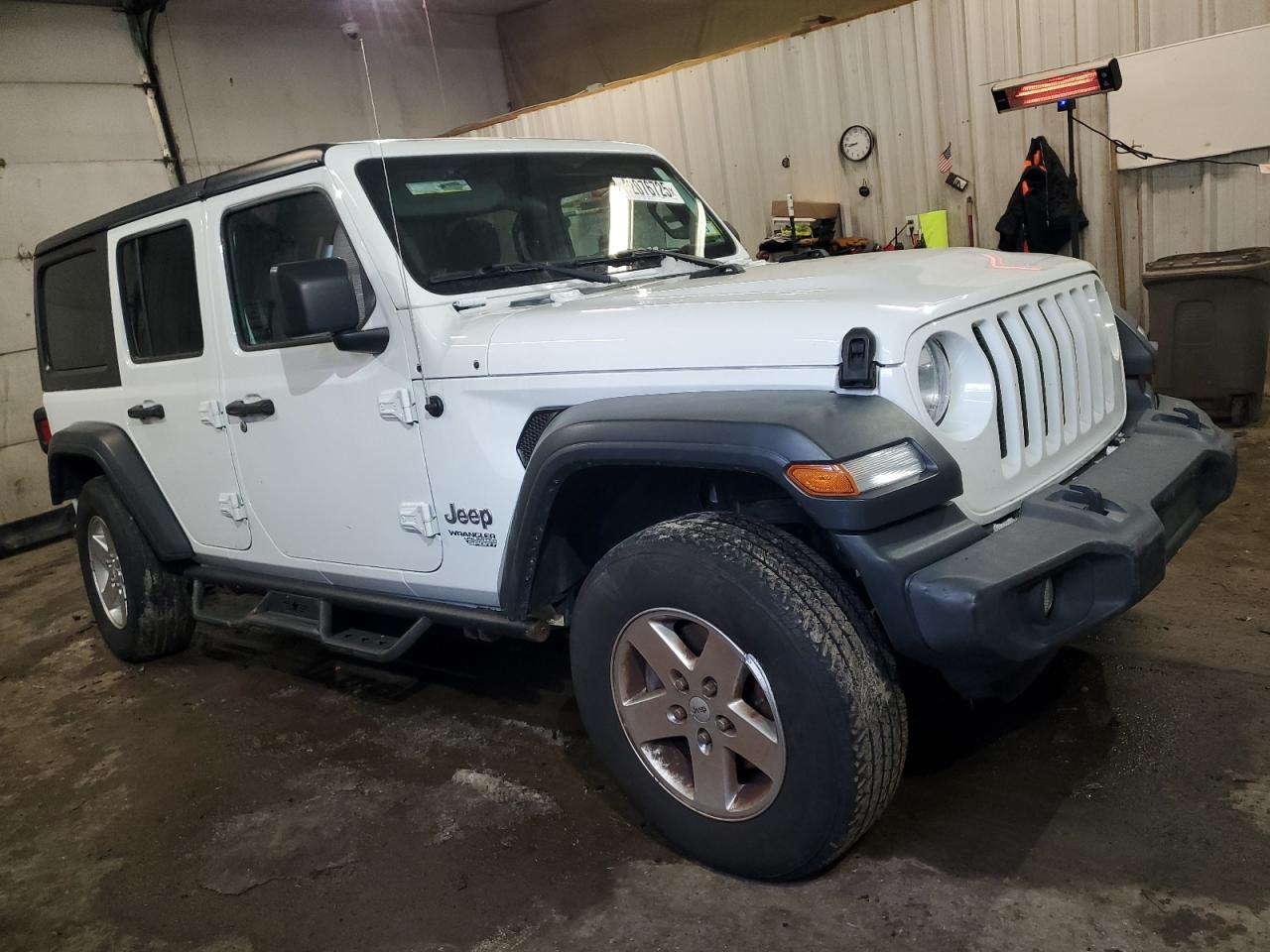 2018 Jeep Wrangler - Image 4