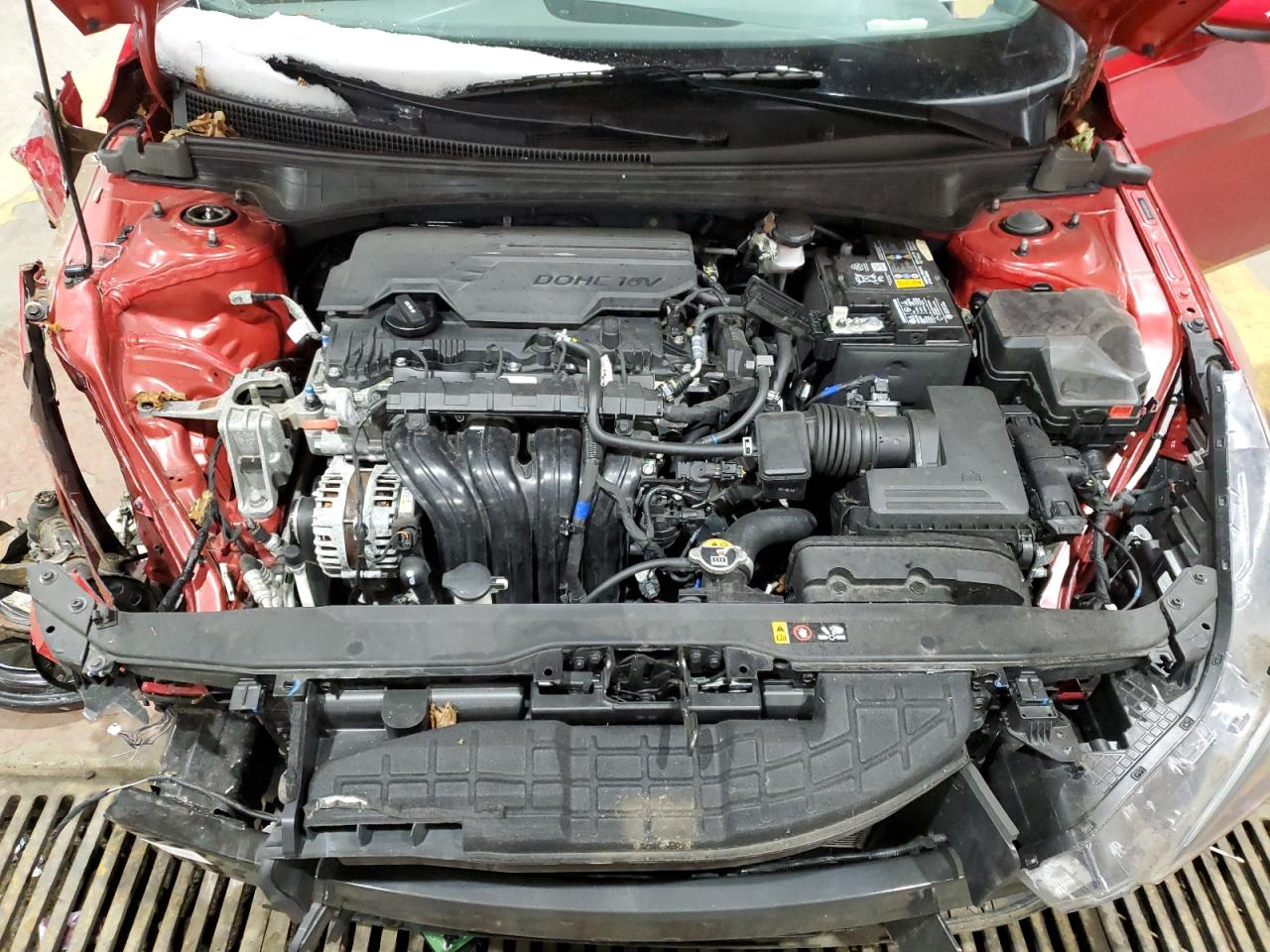 2022 Hyundai Elantra - Image 11