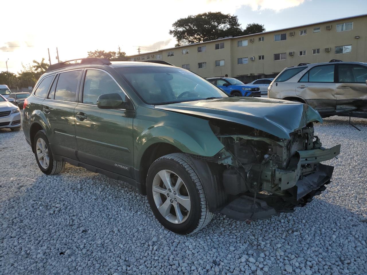 2013 Subaru Outback - Image 4