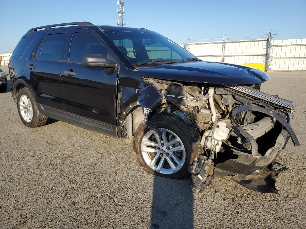 2015 Ford Explorer - Image 4
