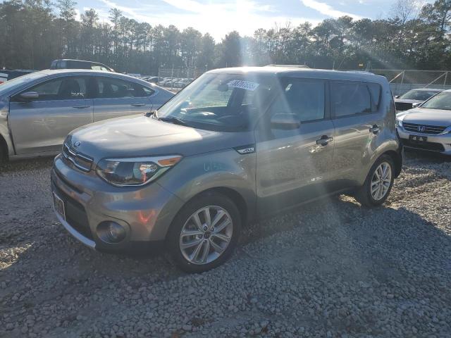  KIA SOUL 2018 Золотой