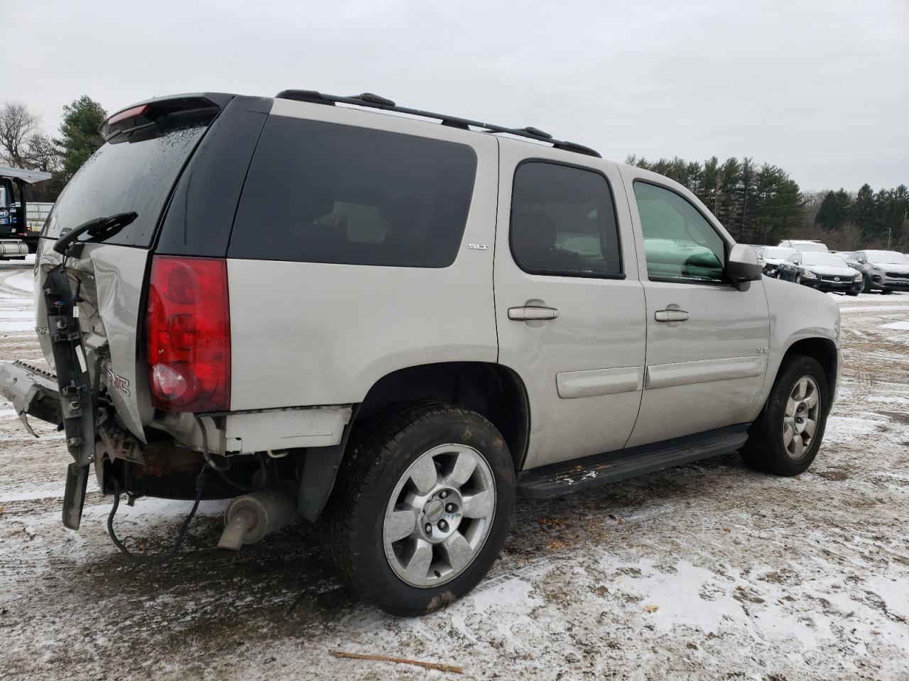 2007 GMC Yukon - Image 3