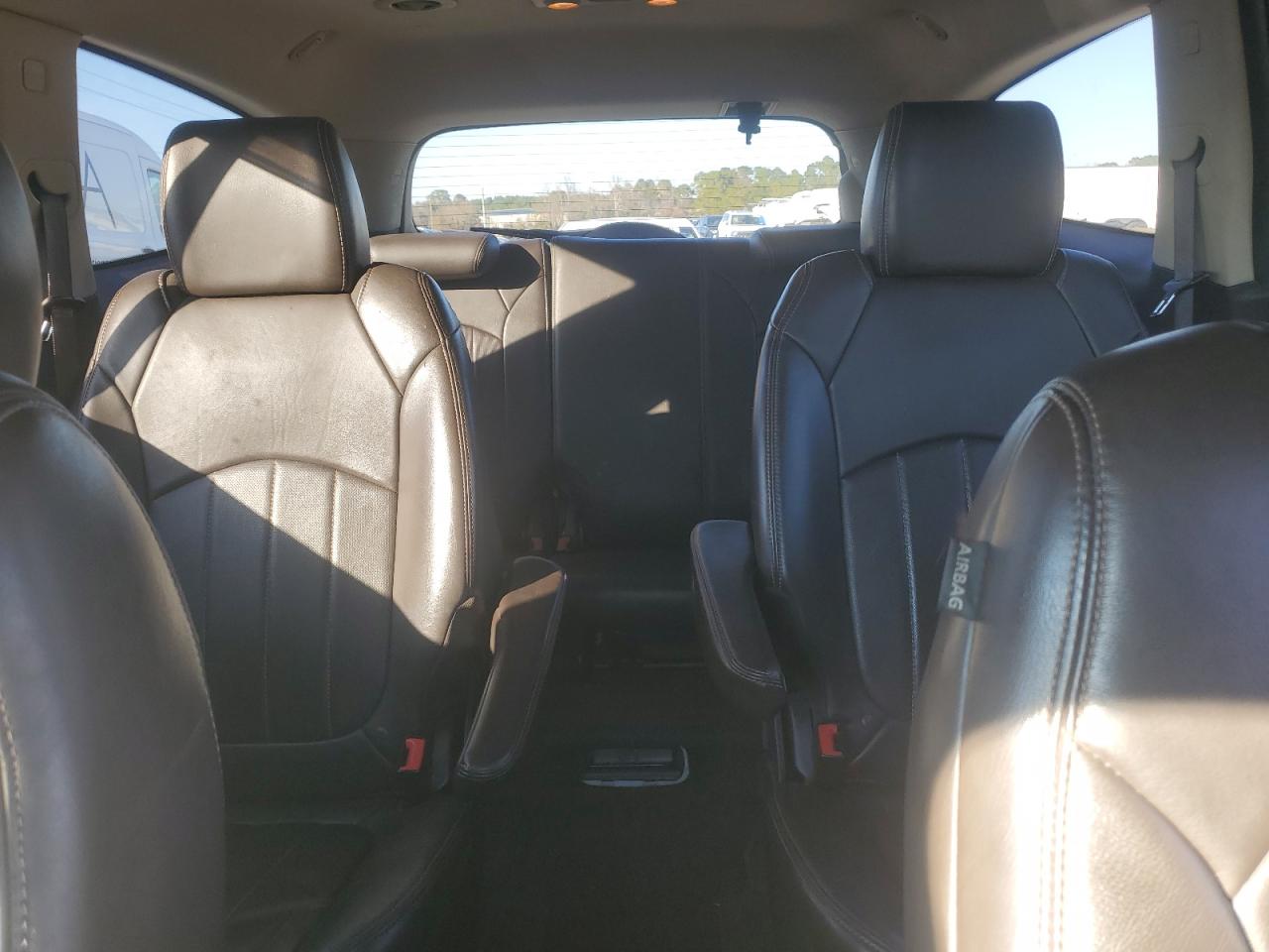 2013 Buick Enclave - Image 10