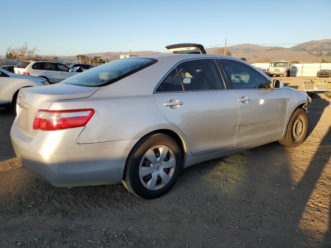 2009 Toyota Camry - Image 3