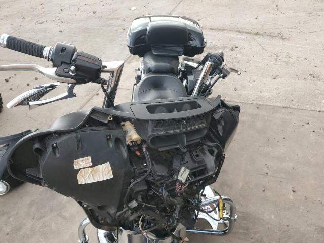  HARLEY-DAVIDSON FL 2021 Чорний