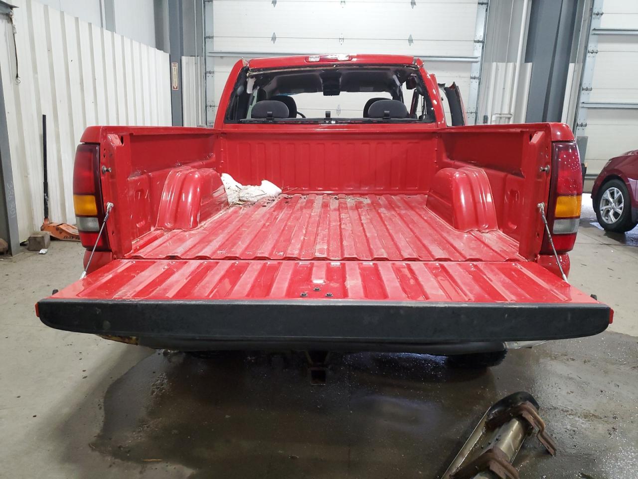 2002 Chevrolet Silverado - Image 6