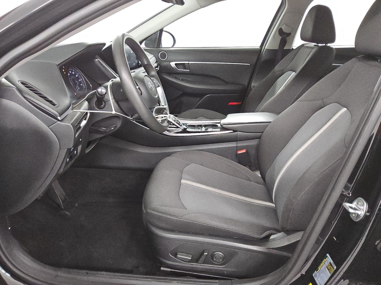 2021 Hyundai Sonata - Image 7
