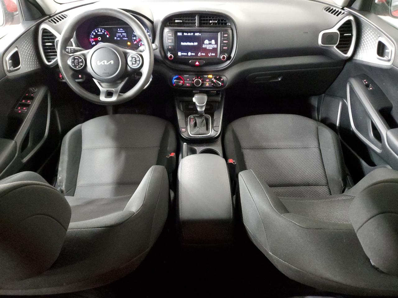 2022 Kia Soul - Image 8