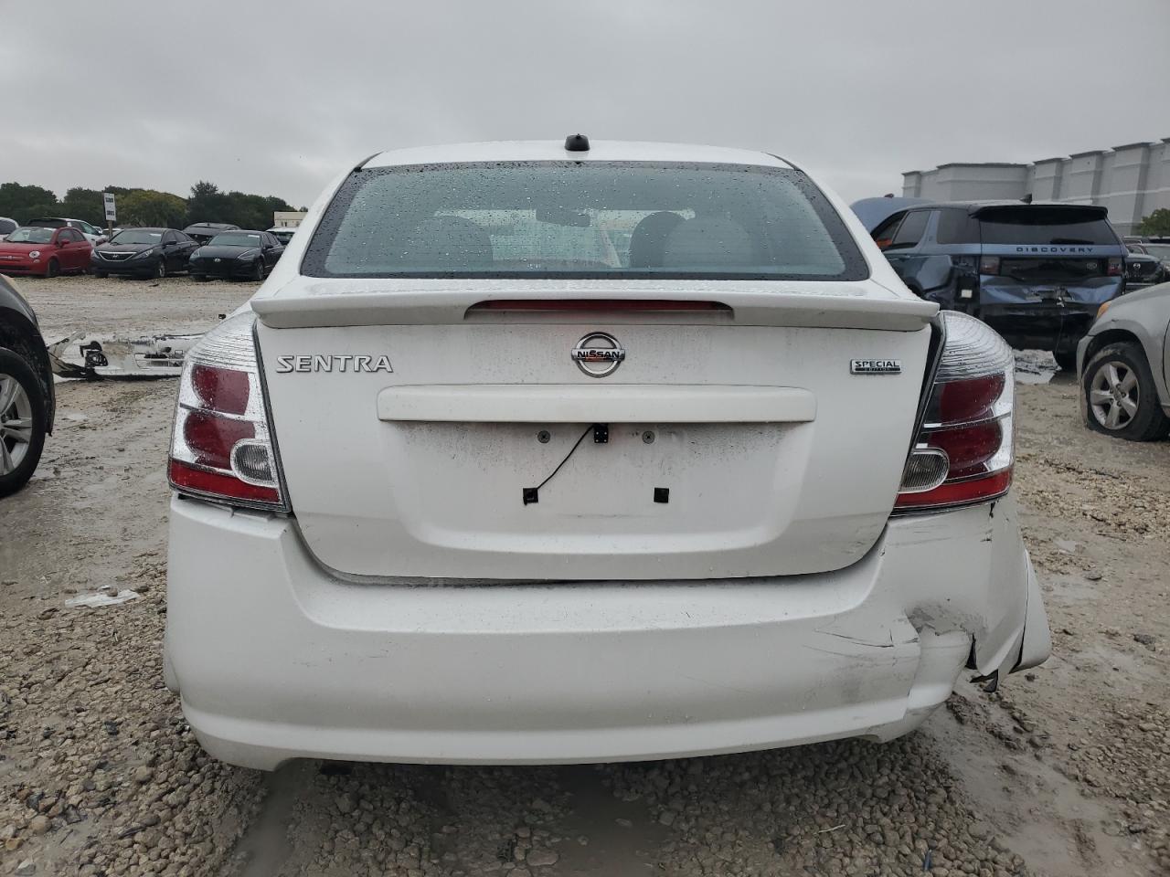 2012 Nissan Sentra - Image 6