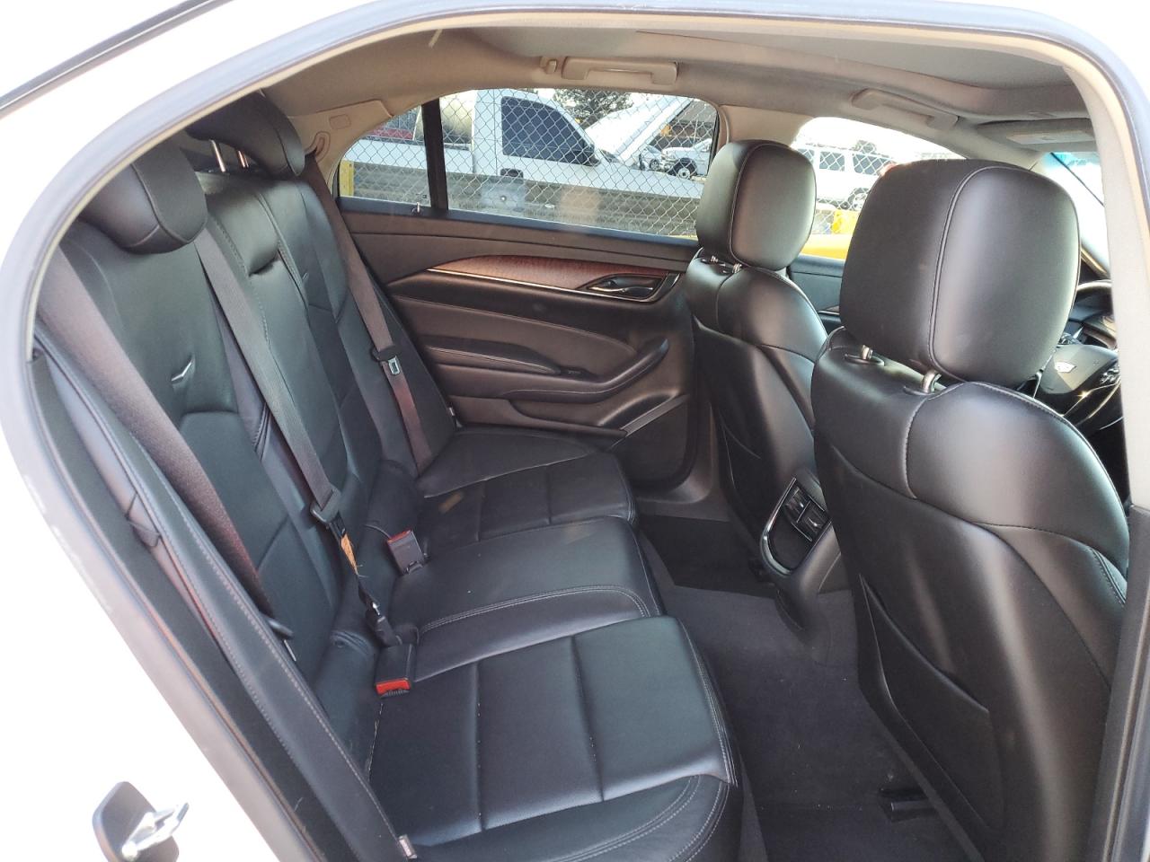 2018 Cadillac CTS - Image 10