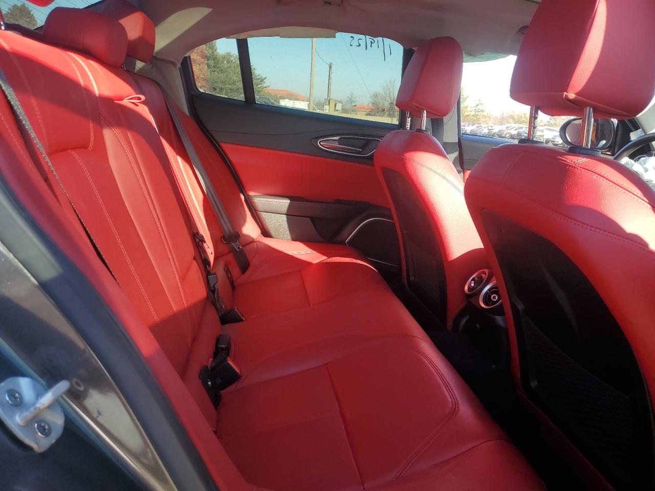 2021 Alfa Romeo Giulia Sport VIN: ZARFAMAN9M7647301 Lot: 42878465