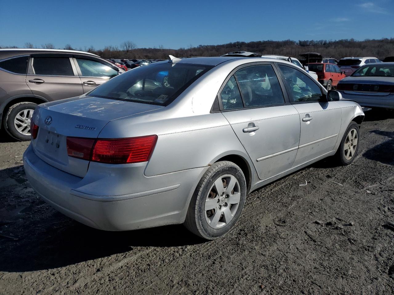 2009 Hyundai Sonata - Image 3