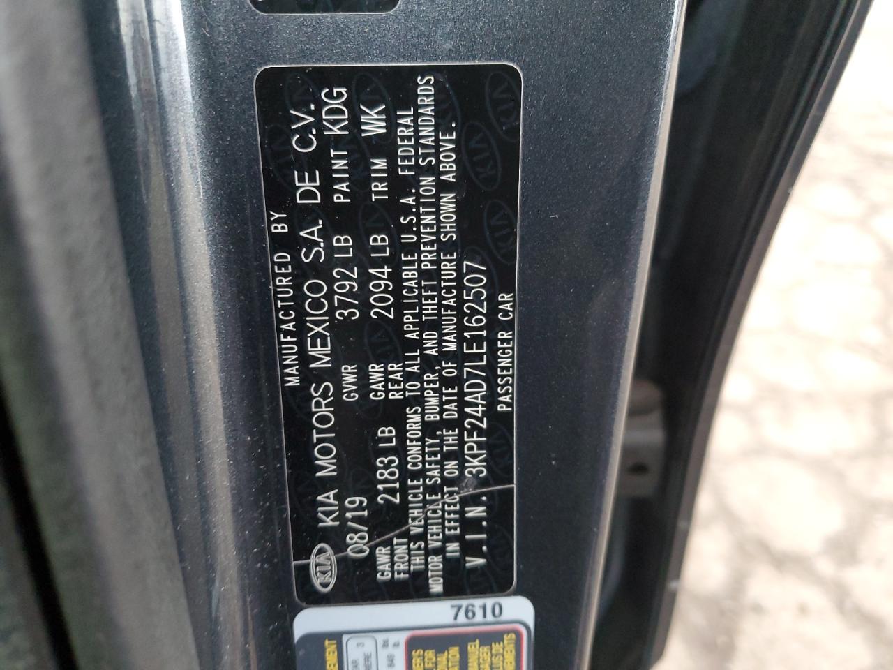 2020 Kia Forte - Image 12