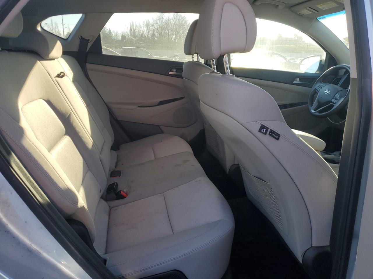 2017 Hyundai Tucson - Image 11