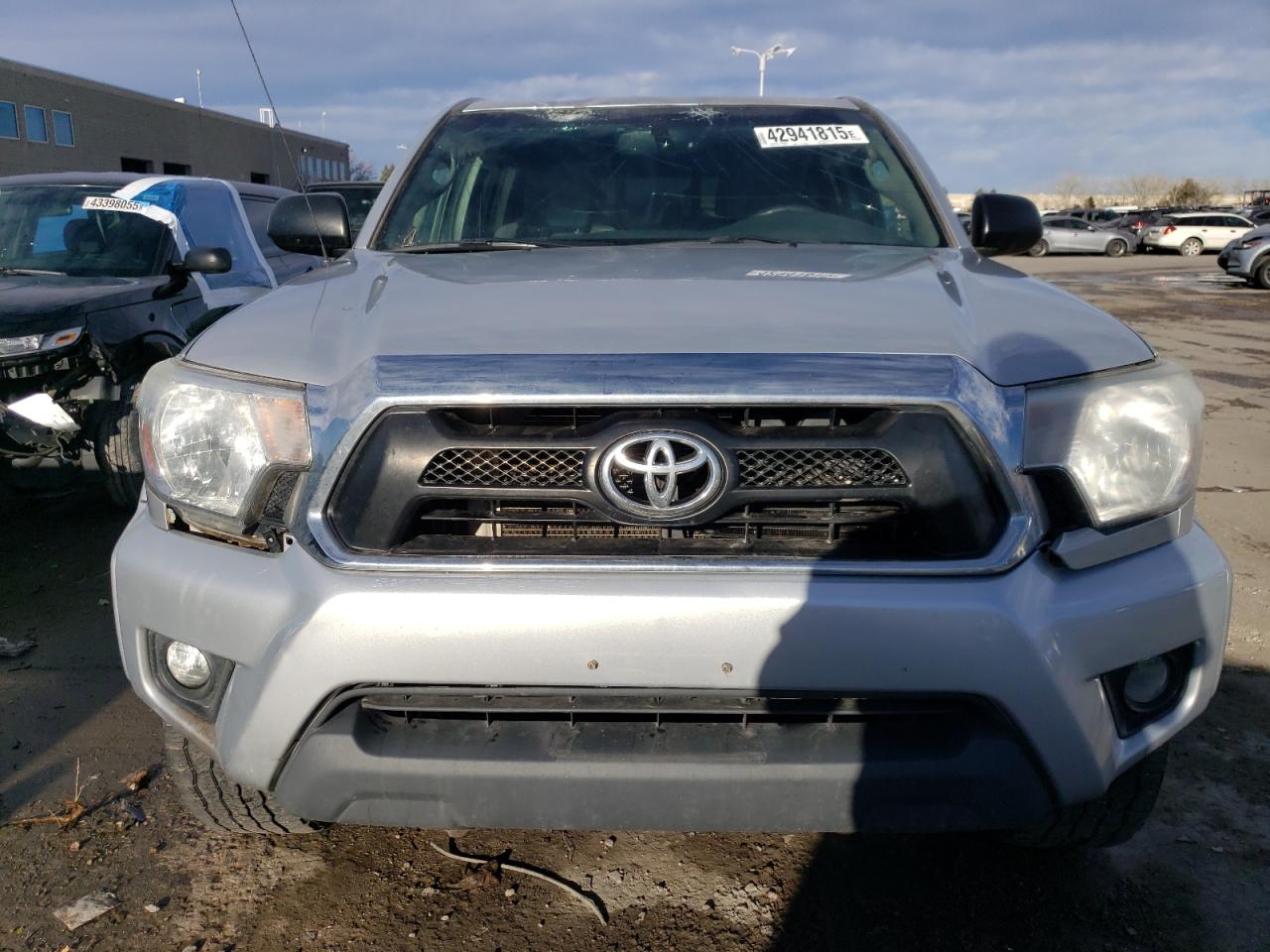 2012 Toyota Tacoma - Image 5