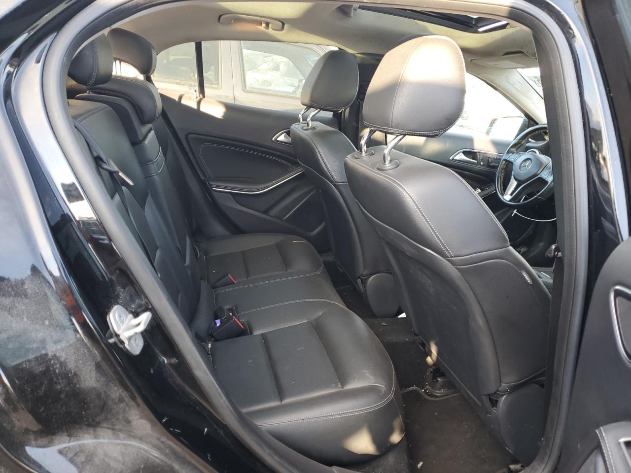 2015 Mercedes-Benz GLA-klasse - Image 10