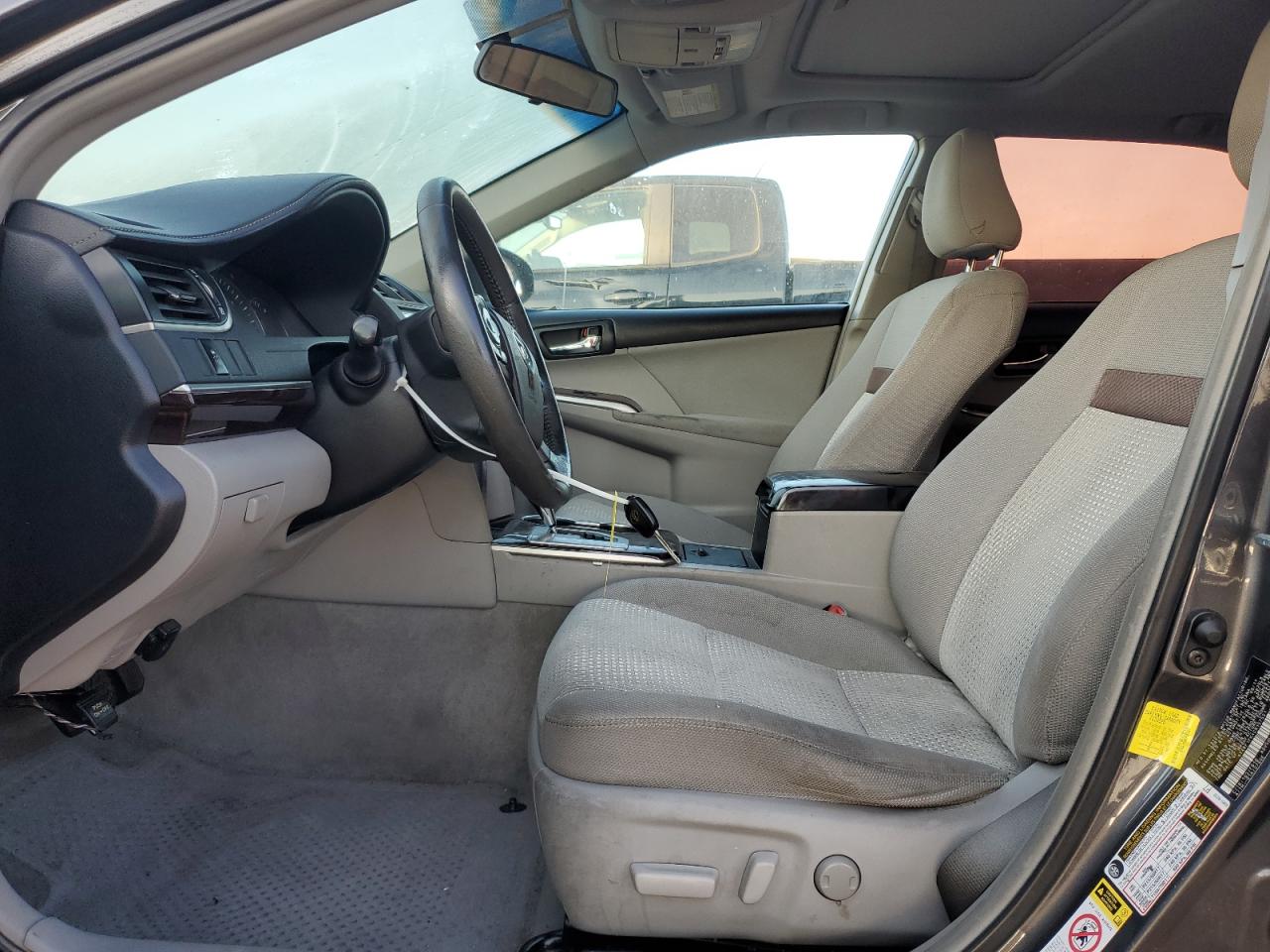 2012 Toyota Camry - Image 7