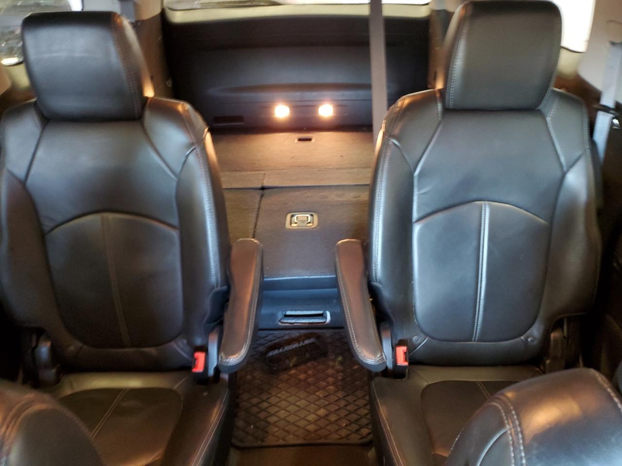 2014 GMC Acadia - Image 10