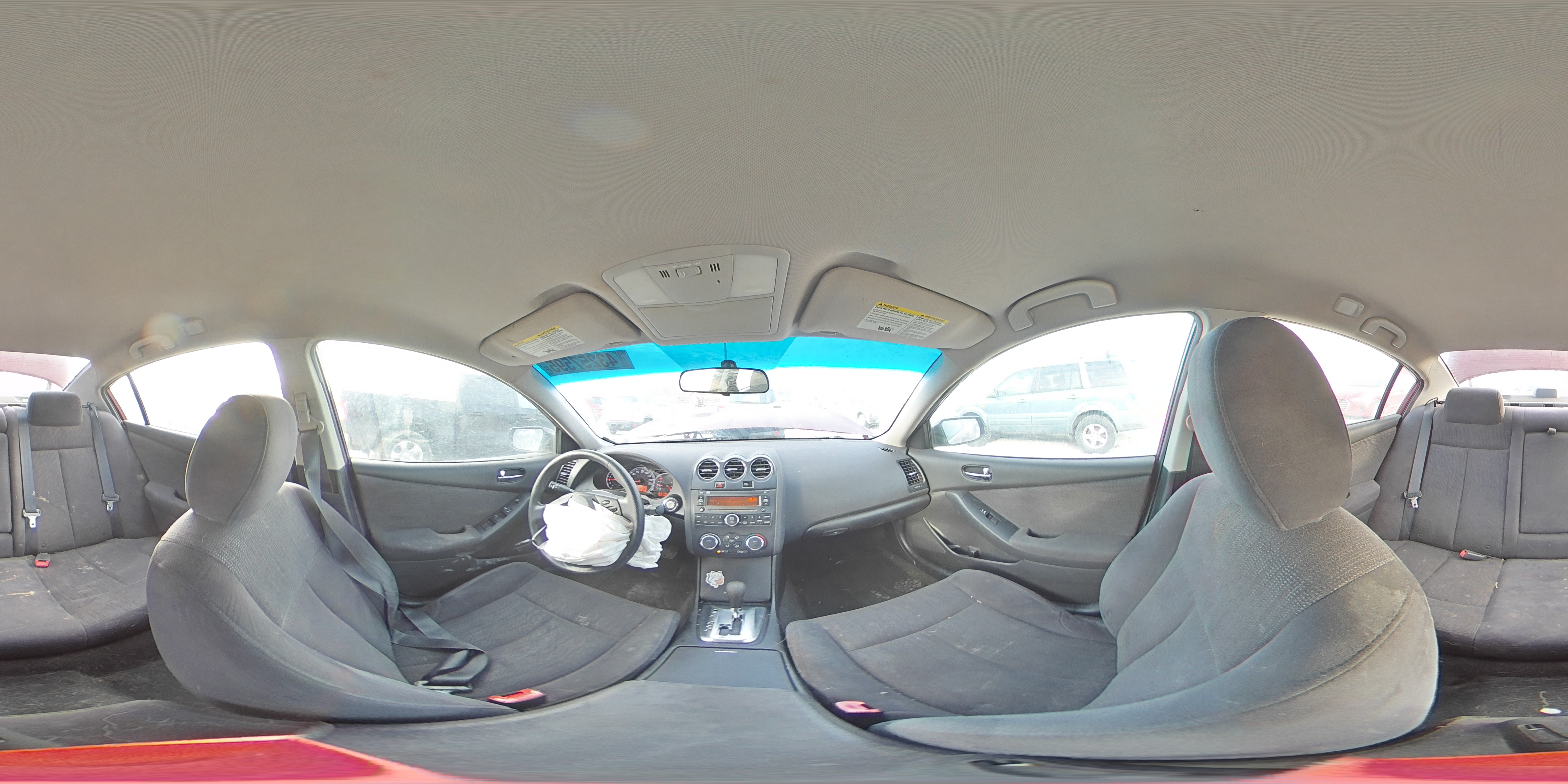2010 Nissan Altima - Image 12