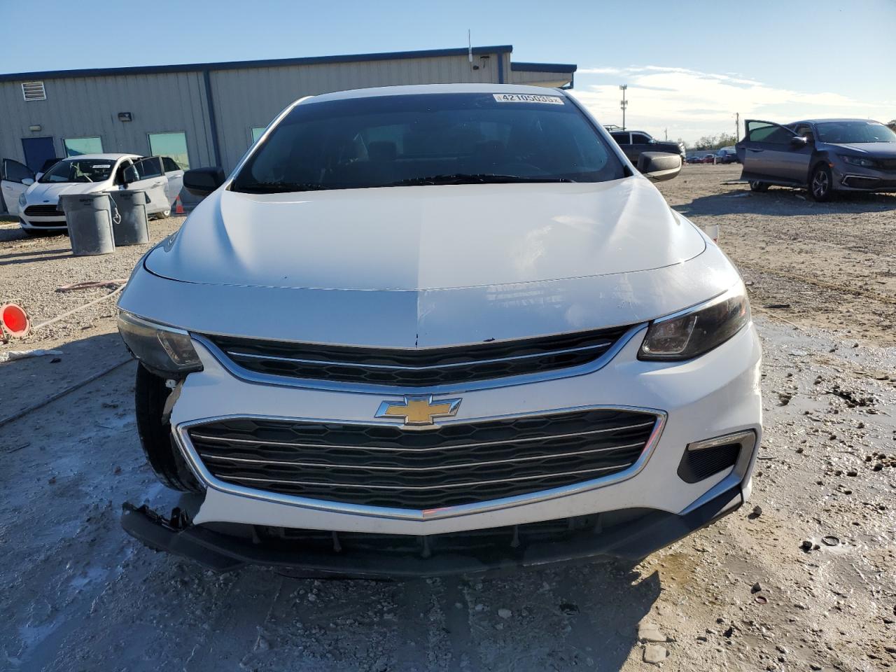 2017 Chevrolet Malibu - Image 5