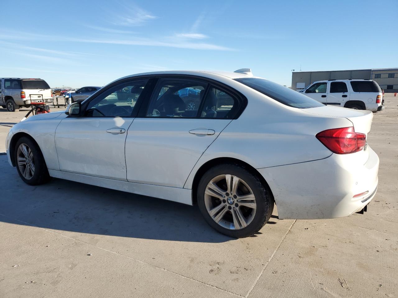 VIN WBA8E9C59GK644172 2016 BMW 3 SERIES no.2