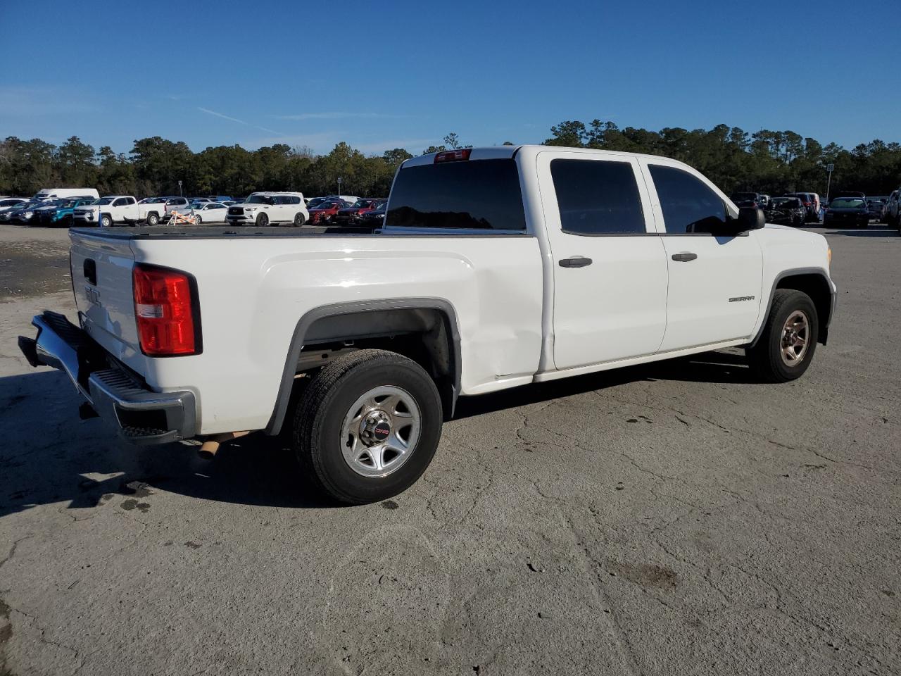 2014 GMC Sierra - Image 3
