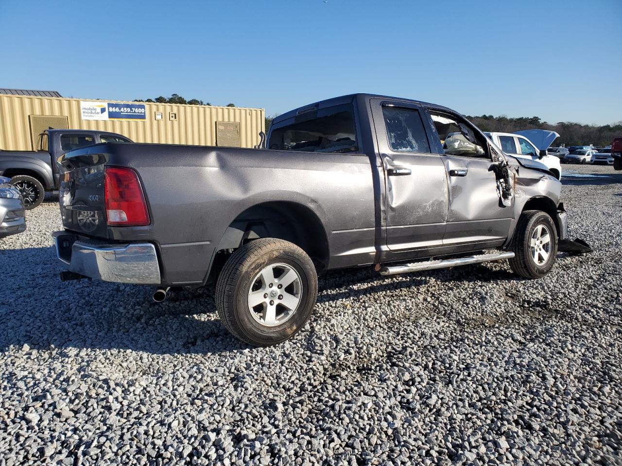 2014 RAM 1500 - Image 3