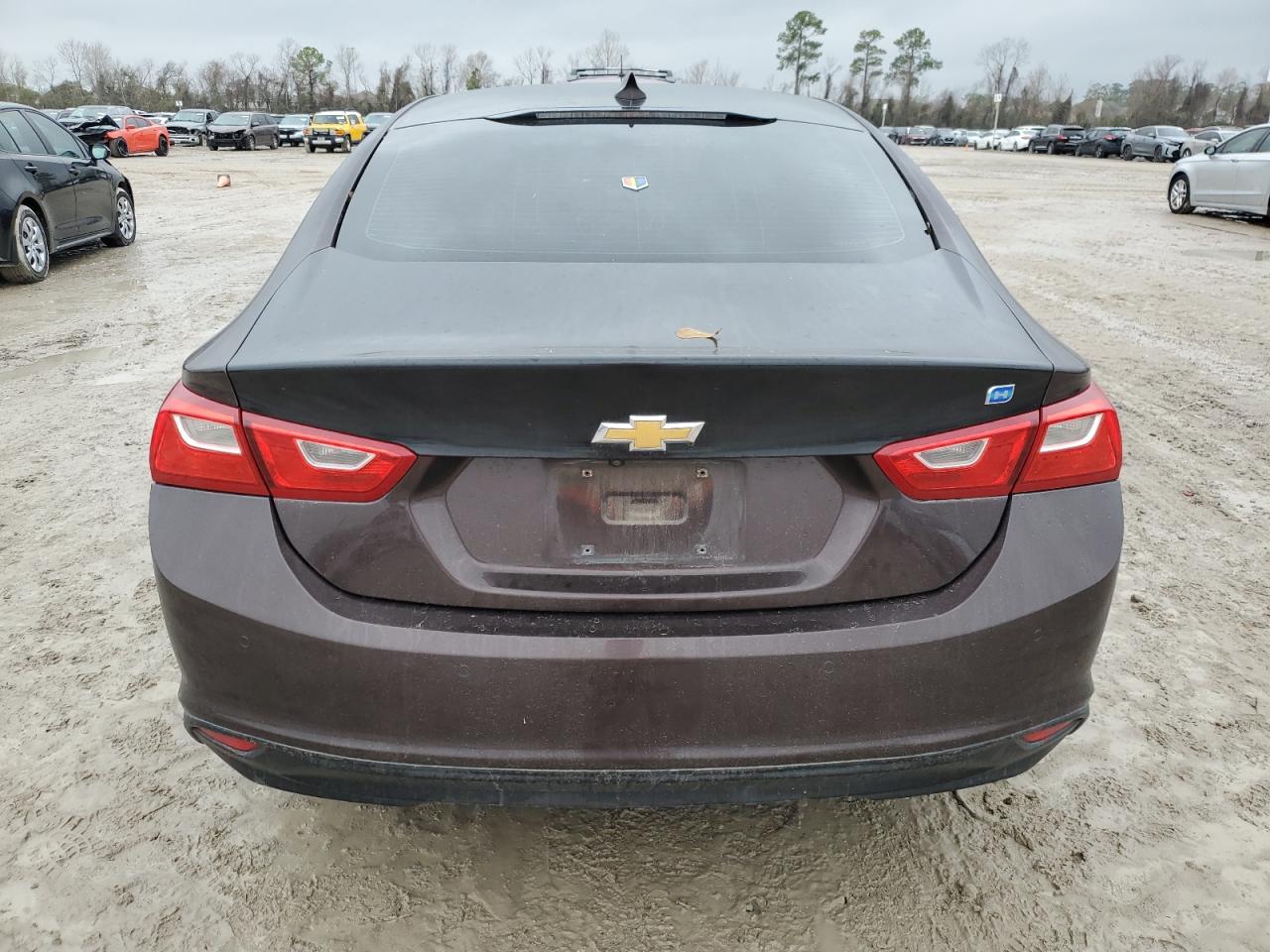 2016 Chevrolet Malibu - Image 6
