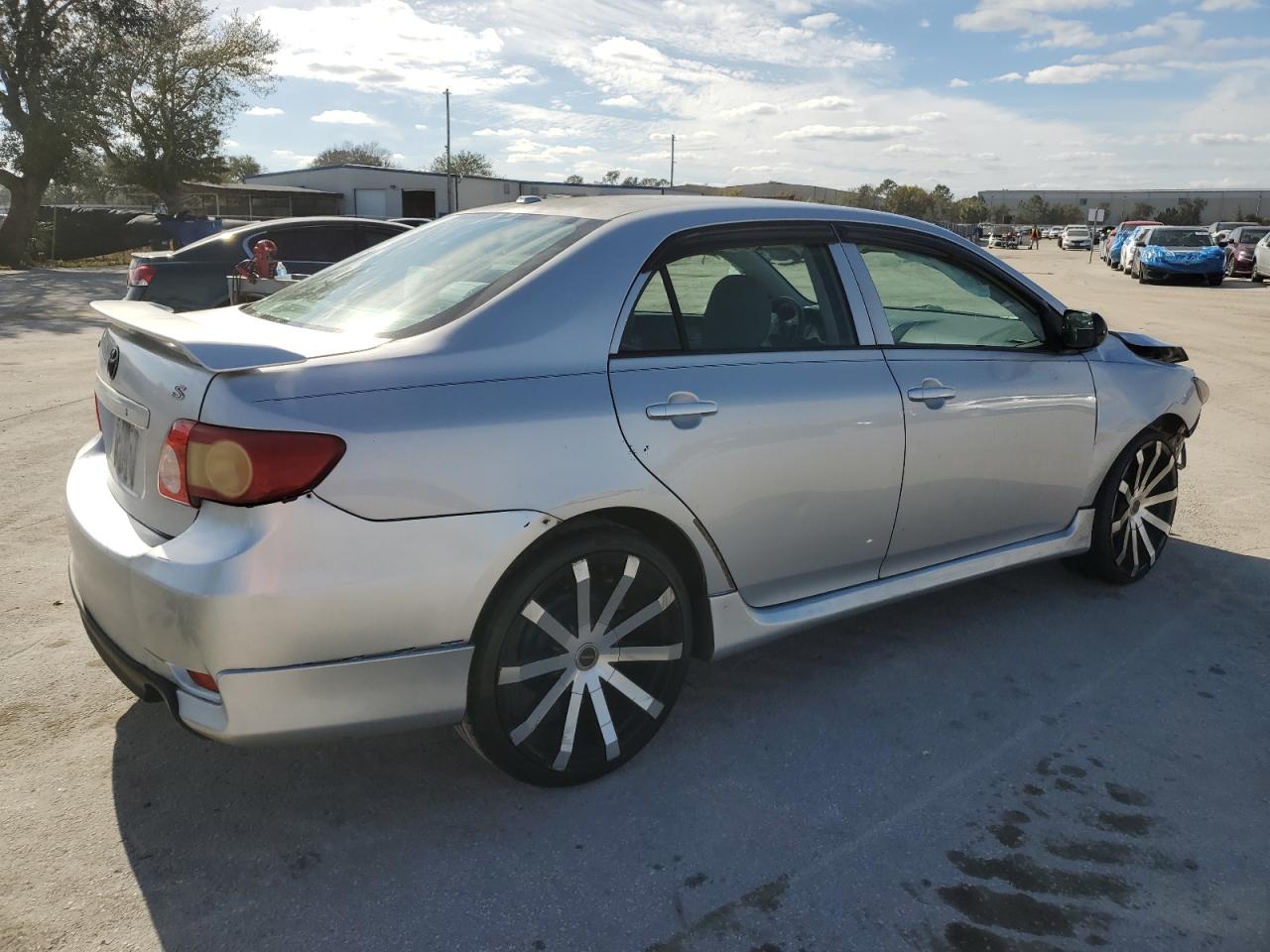 2010 Toyota Corolla - Image 3