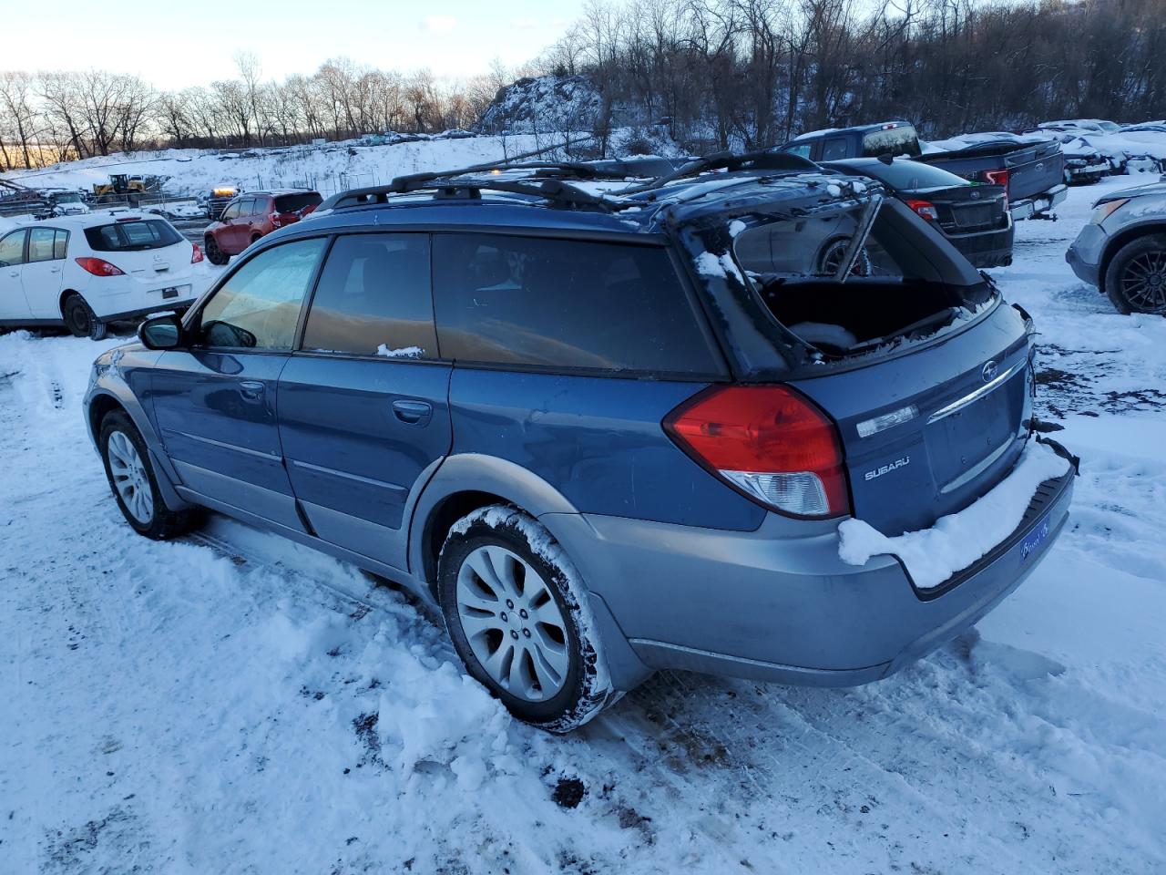 2009 Subaru Outback - Image 2