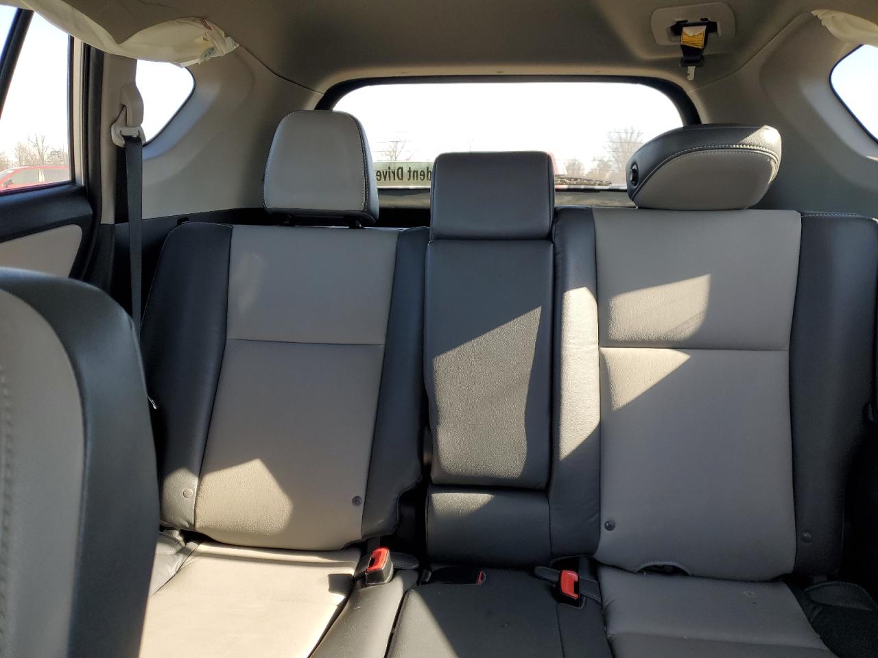 2014 Toyota RAV 4 - Image 10