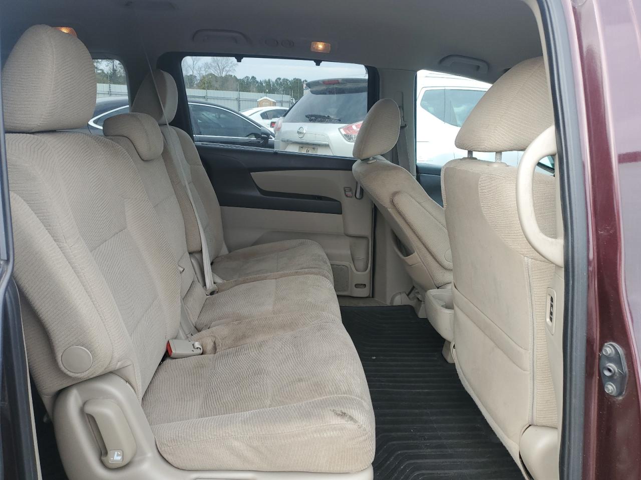 2011 Honda Odyssey - Image 11