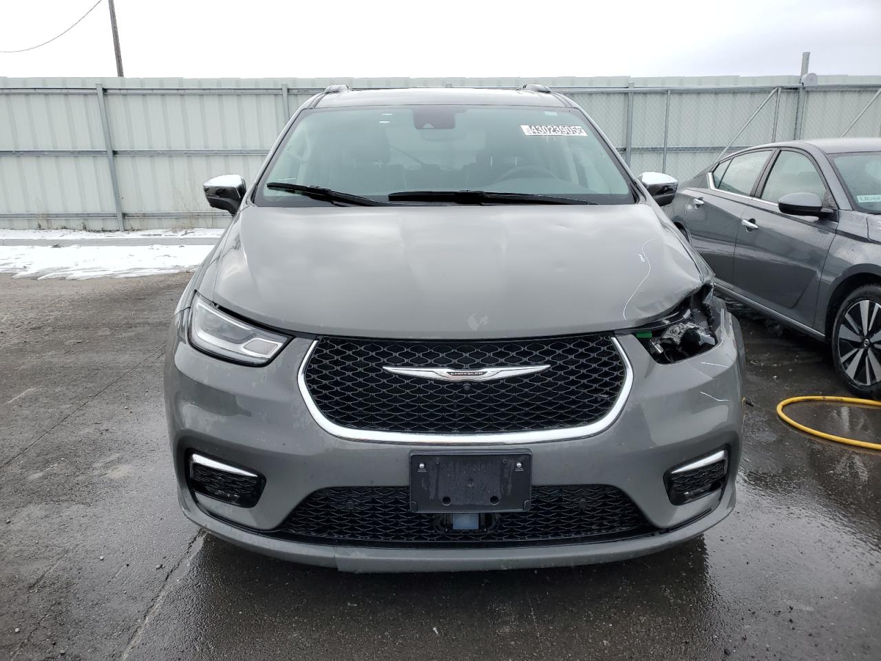 2022 Chrysler Pacifica - Image 5