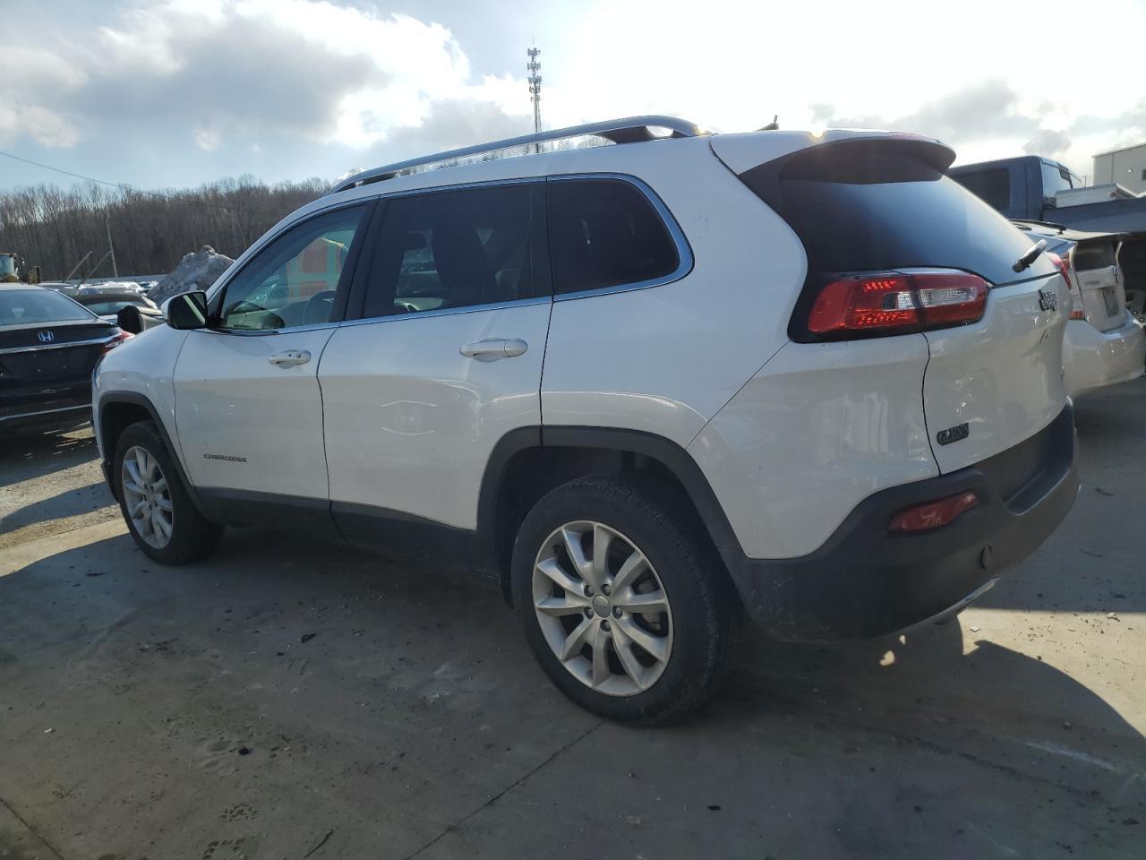 2017 Jeep Grand Cherokee - Image 2