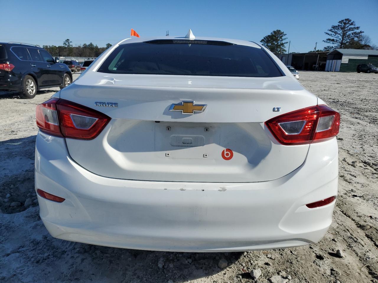 2019 Chevrolet Cruze - Image 6