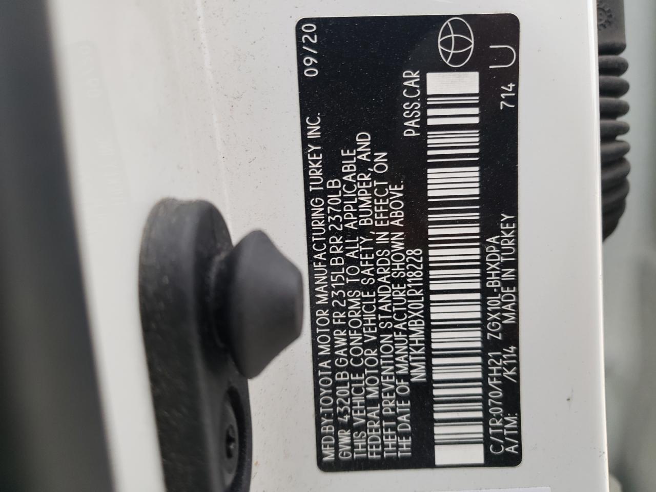 2020 Toyota C-HR - Image 13