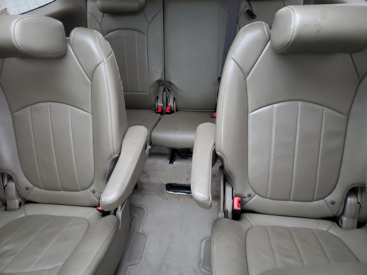 2014 GMC Acadia - Image 10