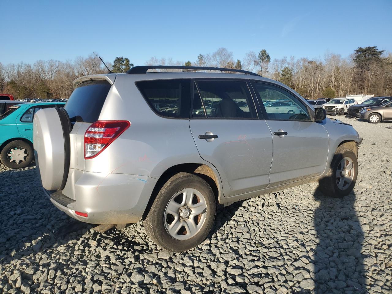 2012 Toyota RAV 4 - Image 3