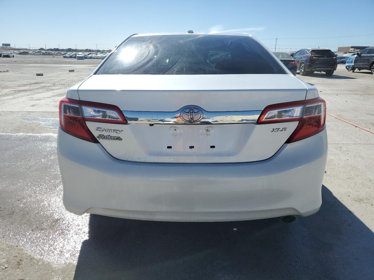 2014 Toyota Camry - Image 6
