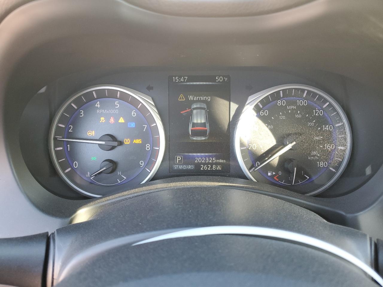 2015 Infiniti Q50 - Image 9
