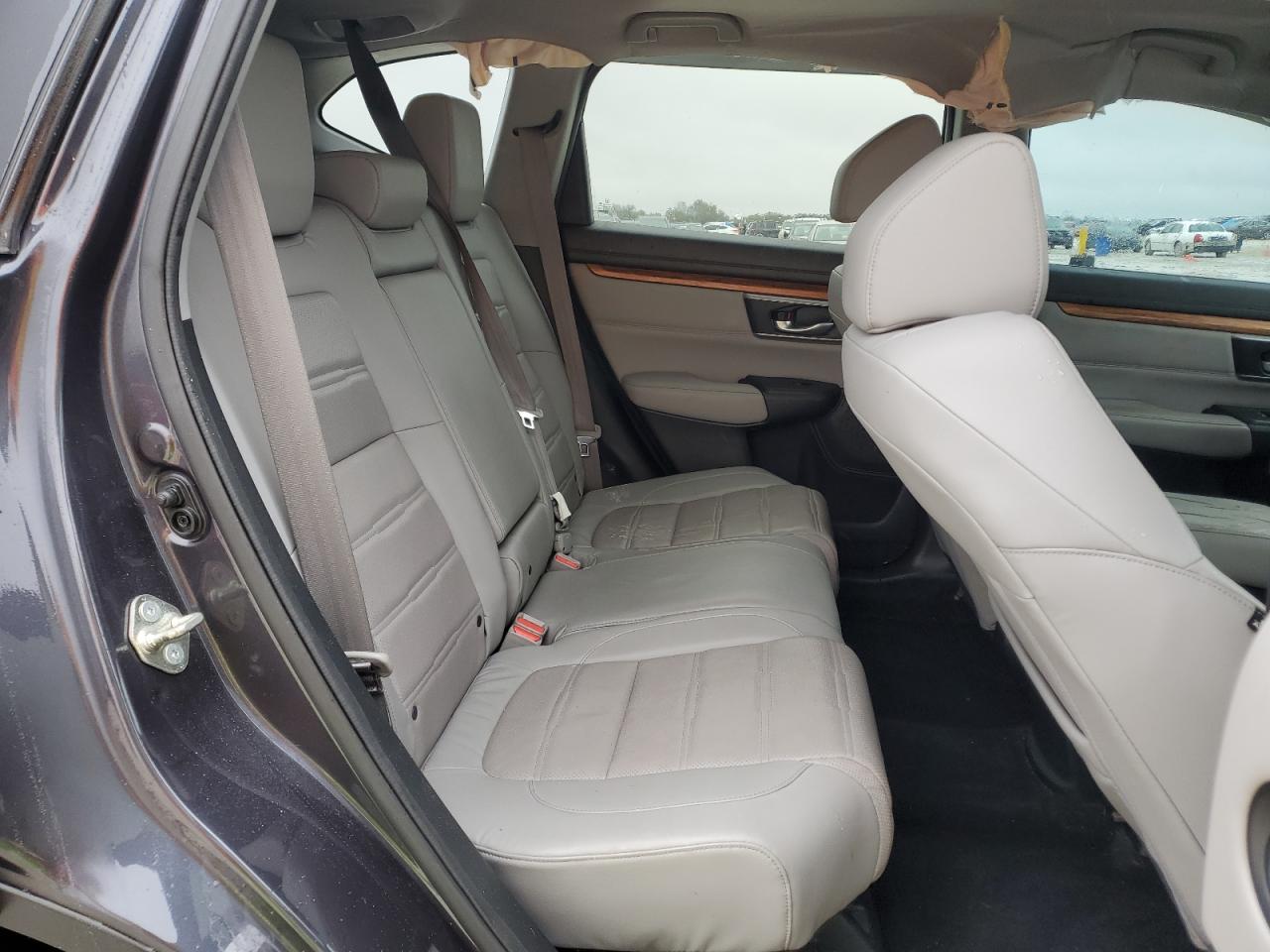 2017 Honda CR-V - Image 10